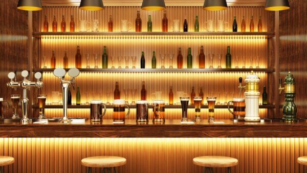 【解決事例】自社の登録商標で保護された飲食店と類似の飲食店に対し使用差止を求めて訴訟をした事例